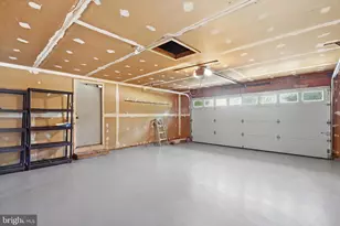 9812 Summerday Dr, Burke, VA 22015 - Photo 31