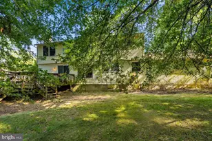9812 Summerday Dr, Burke, VA 22015 - Photo 35