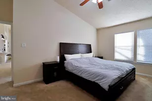 7701 Lafayette Forest Dr, Annandale, VA 22003 - Photo 15