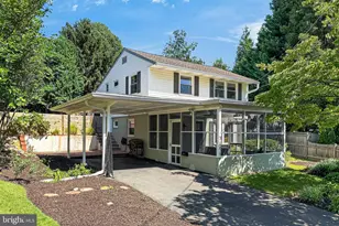7106 Frazier Pl, Falls Church, VA 22042 - Photo 1