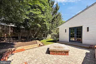 7106 Frazier Pl, Falls Church, VA 22042 - Photo 33