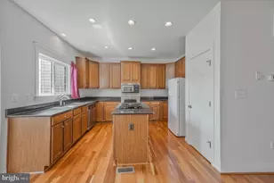 8177 McCauley Way, Lorton, VA 22079 - Photo 7