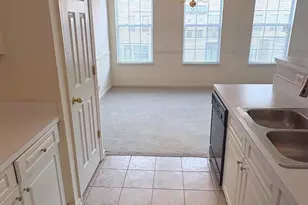 2664 Manhattan Pl, Vienna, VA 22180 - Photo 13