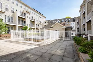 2664 Manhattan Pl, Vienna, VA 22180 - Photo 27