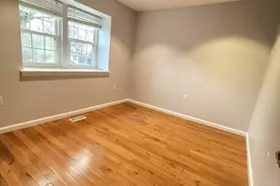 10933 Adare Dr, Fairfax, VA 22032 - Photo 17