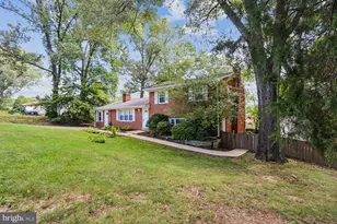 8317 Accotink Rd, Lorton, VA 22079 - Photo 3
