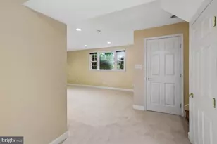 8317 Accotink Rd, Lorton, VA 22079 - Photo 41