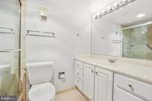 5904 Mt Eagle Dr, Alexandria, VA 22303 - Photo 41