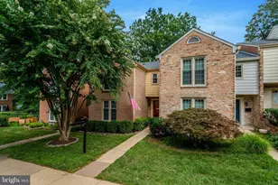 1956 Hopewood Dr, Falls Church, VA 22043 - Photo 1