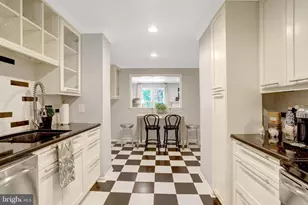 1956 Hopewood Dr, Falls Church, VA 22043 - Photo 9