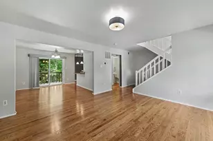 7836 Marconi Ct, Springfield, VA 22153 - Photo 3