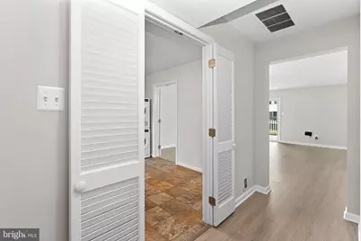 14409 Turin Lane, Centreville, VA 20121 - Photo 5