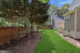 6502 Summerton Way, Springfield, VA 22150 - Photo 9
