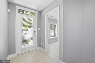 2908 Penny Ln, Fairfax, VA 22031 - Photo 3