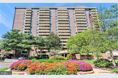 1808 Old Meadow Road #302, McLean, VA 22102 - Photo 1