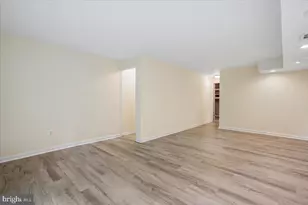 8562 Springfield Oaks Dr, Springfield, VA 22153 - Photo 11