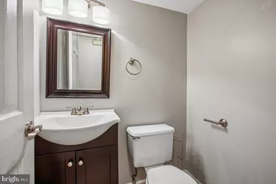 8562 Springfield Oaks Drive, Springfield, VA 22153 - Photo 9