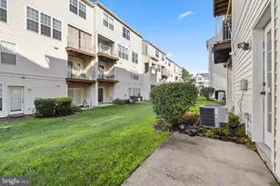 2494 Quick St, Herndon, VA 20171 - Photo 13