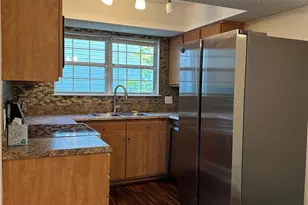 12011 Golf Ridge Ct, Fairfax, VA 22033 - Photo 7