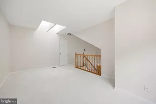 12011 Golf Ridge Ct, Fairfax, VA 22033 - Photo 17