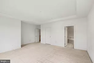 5625 Harrington Falls Ln, Alexandria, VA 22312 - Photo 17