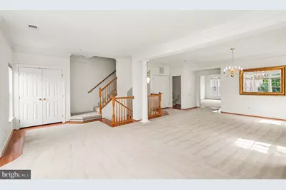 5625 Harrington Falls Lane, Alexandria, VA 22312 - Photo 3