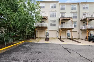 5625 Harrington Falls Ln, Alexandria, VA 22312 - Photo 23