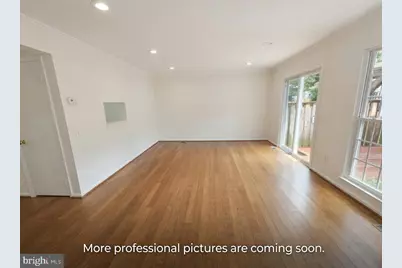 14829 Hancock Court, Centreville, VA 20120 - Photo 5