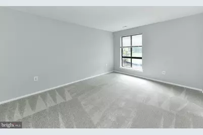517 Florida Avenue #T2, Herndon, VA 20170 - Photo 13