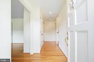 8524 Doter Dr, Alexandria, VA 22308 - Photo 9