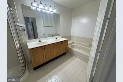 7261 Olde Lantern Way, Springfield, VA 22152 - Photo 5