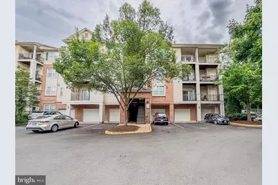 12140 Garden Grove Circle #404, Fairfax, VA 22030 - Photo 1