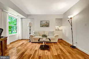 7630 Provincial Dr, McLean, VA 22102 - Photo 7