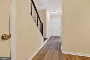14643 Stone Range Dr, Centreville, VA 20120 - Photo 5
