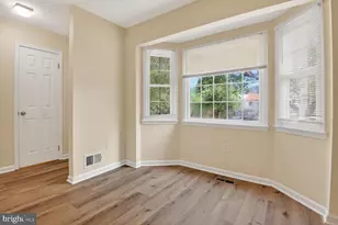 14643 Stone Range Dr, Centreville, VA 20120 - Photo 13