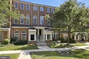 4473 Beacon Grove Cir, Fairfax, VA 22033 - Photo 1
