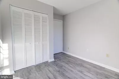 5416 New London Park Drive, Fairfax, VA 22032 - Photo 11
