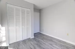 5416 New London Park Dr, Fairfax, VA 22032 - Photo 11