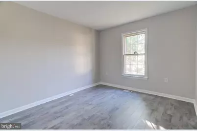 5416 New London Park Drive, Fairfax, VA 22032 - Photo 13