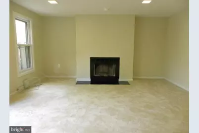 14262 Heritage Crossing Lane, Centreville, VA 20120 - Photo 9