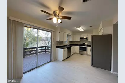 14262 Heritage Crossing Lane, Centreville, VA 20120 - Photo 3
