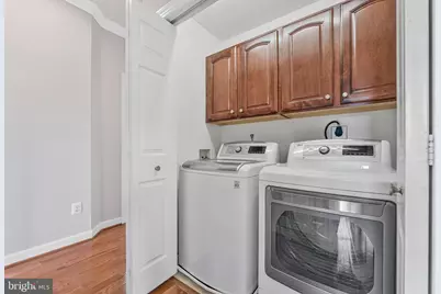 12850 Fair Heights Drive, Fairfax, VA 22033 - Photo 35