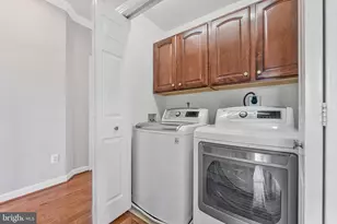 12850 Fair Heights Dr, Fairfax, VA 22033 - Photo 35