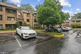 1635 Parkcrest Cir, Reston, VA 20190 - Photo 23