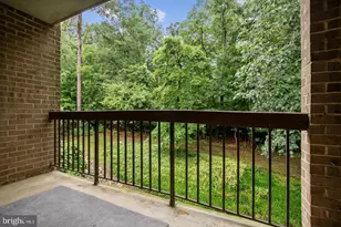 1635 Parkcrest Cir, Reston, VA 20190 - Photo 11