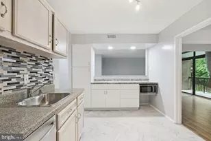 1635 Parkcrest Cir, Reston, VA 20190 - Photo 1
