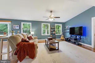 9660 Boyett, Fairfax, VA 22032 - Photo 11