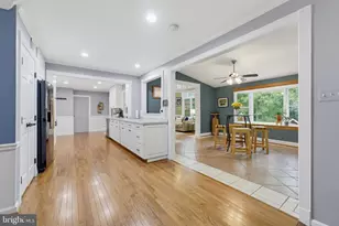 9660 Boyett, Fairfax, VA 22032 - Photo 13