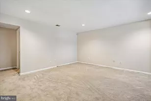 6039 Heatherwood Dr, Alexandria, VA 22310 - Photo 31