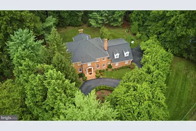 1172 Robindale Drive, Great Falls, VA 22066 - Photo 129